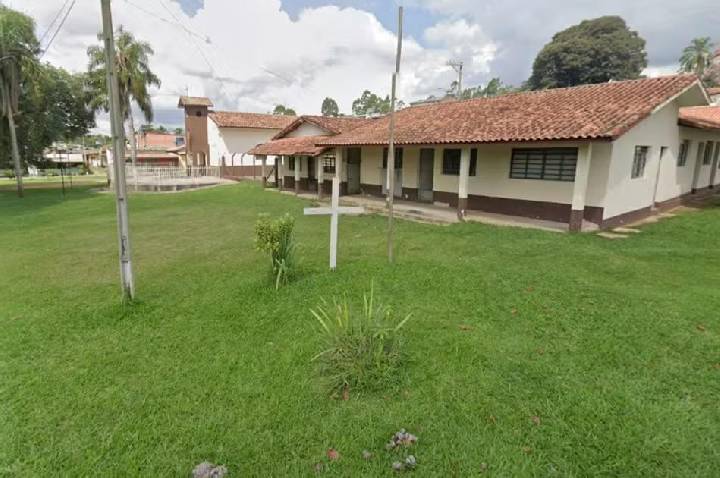 Homem é baleado sete vezes nas costas em praça de São Roque e fica em estado grave