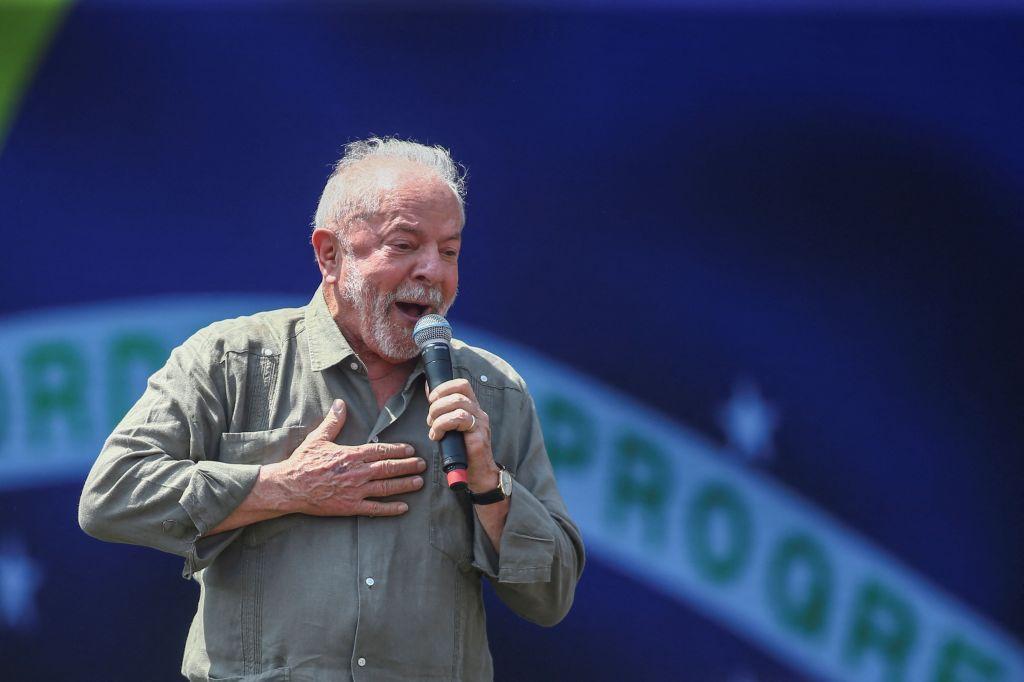 Campanha de Lula pede que TSE tire do ar site com supostas fake news