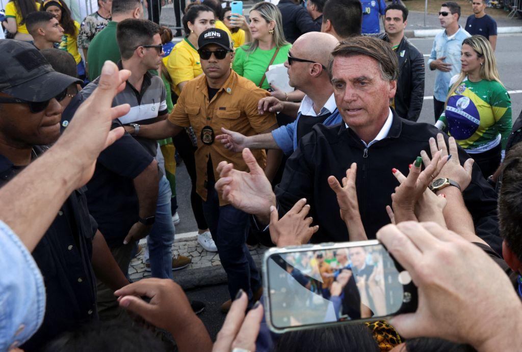 Com melhora em pesquisa, Bolsonaro programa caravana em Minas Gerais antes do 1º turno