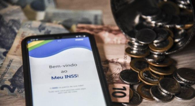 Justiça libera R$ 1,7 bilhão em atrasados a beneficiários do INSS