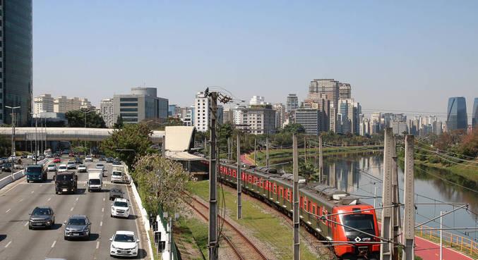 MARGINAL PINHEIROS: PREFEITURA ABRE LICITAÇÃO PARA PROLONGAR VIA POR MAIS 8 KM