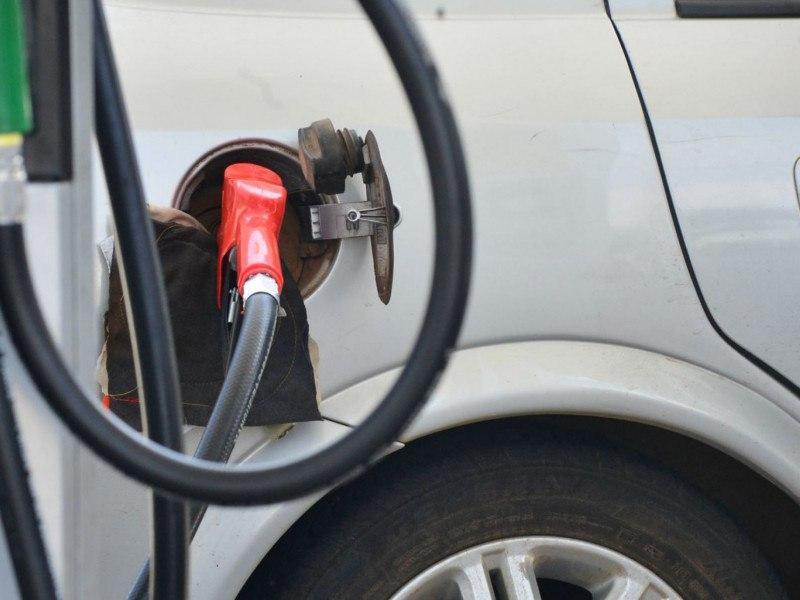 Petrobras vê margem para baixar gasolina