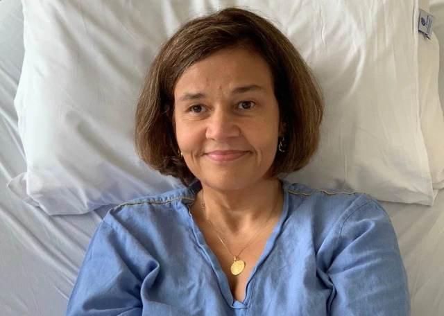 Atriz Cláudia Rodrigues se prepara para tratamento contra esclerose nos EUA