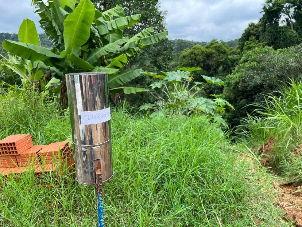 Após grande volume de chuvas, prefeitura de Mairinque instala pluviômetro em área de risco