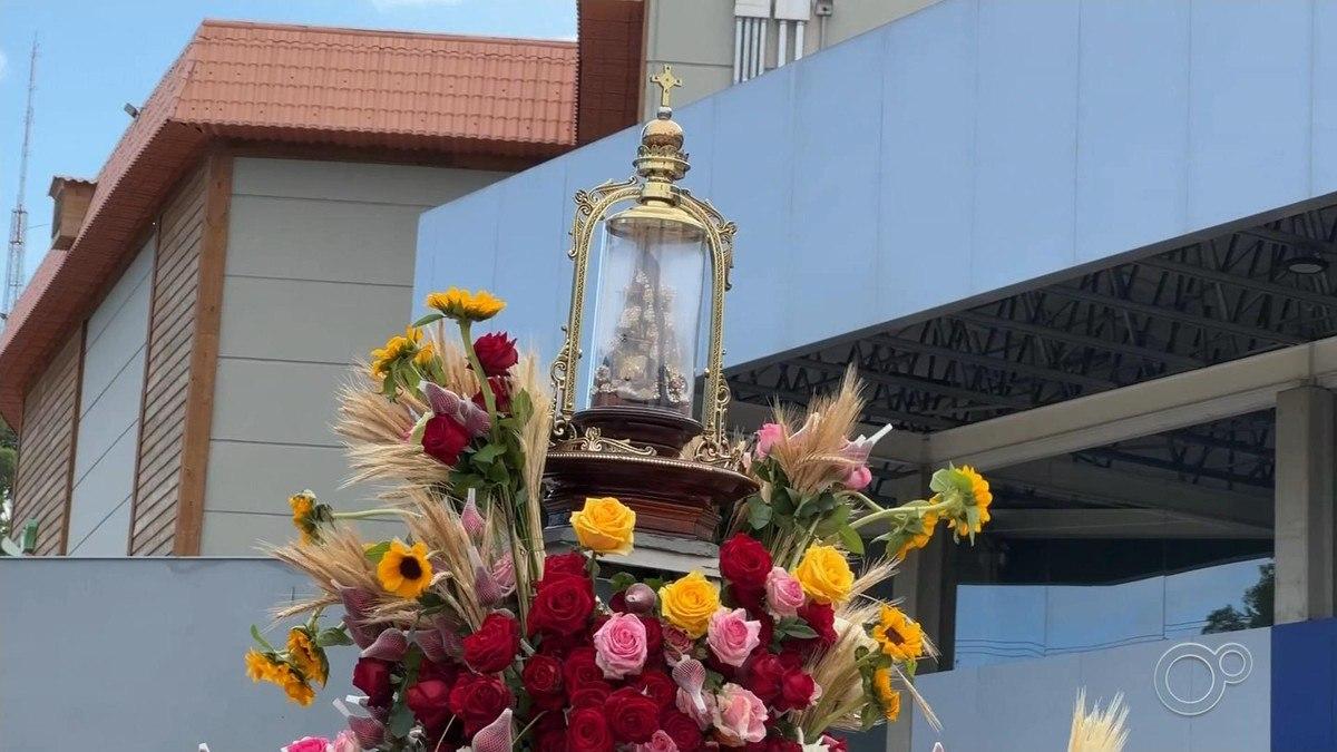 Romaria de Aparecidinha reúne 1,5 mil fiéis no primeiro dia do ano em Sorocaba