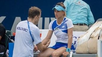 Tenista ucraniana sofre ataque de pânico antes de partida contra bielorrussa em Indian Wells