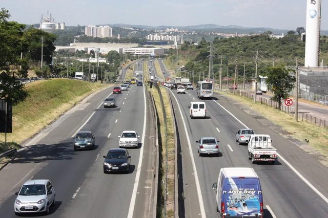 Grande Movimento nas Rodovias de Itapetininga (SP) no Feriado de Finados