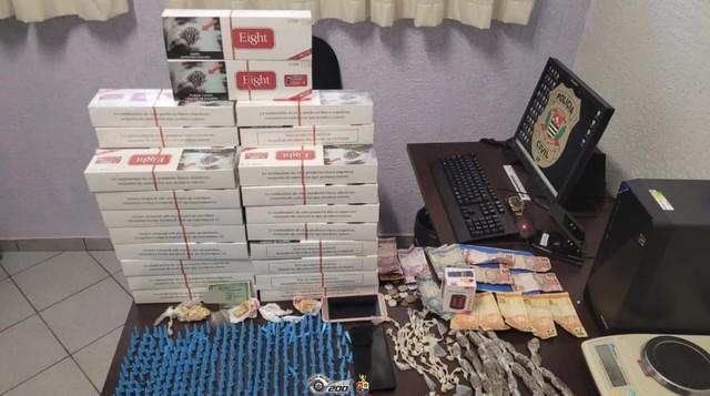 Prisão em Flagrante: Homem Detido com Drogas em Capão Bonito