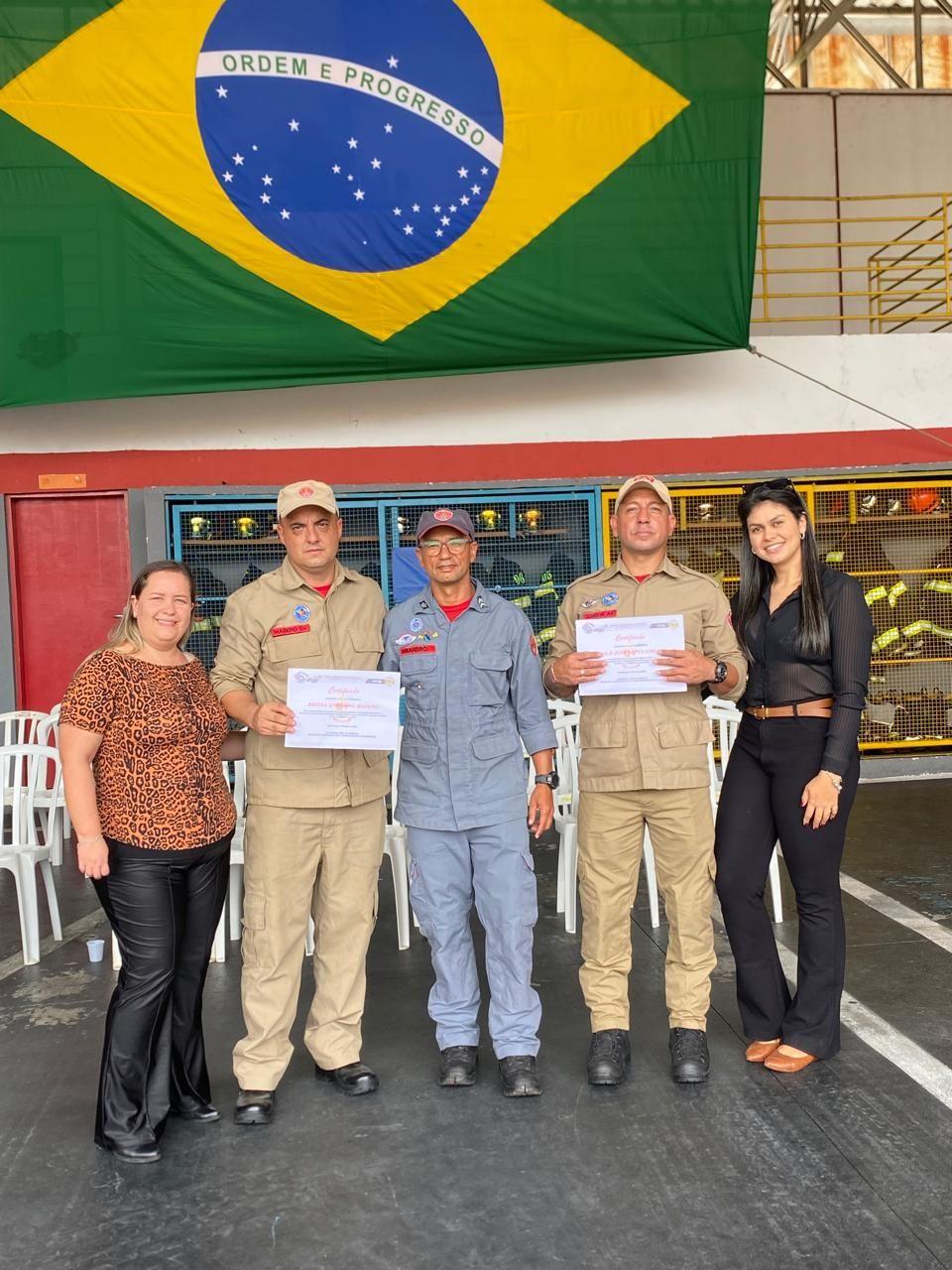 Corpo de Bombeiros de Angatuba Recebe Homenagem por Resgate Heróico