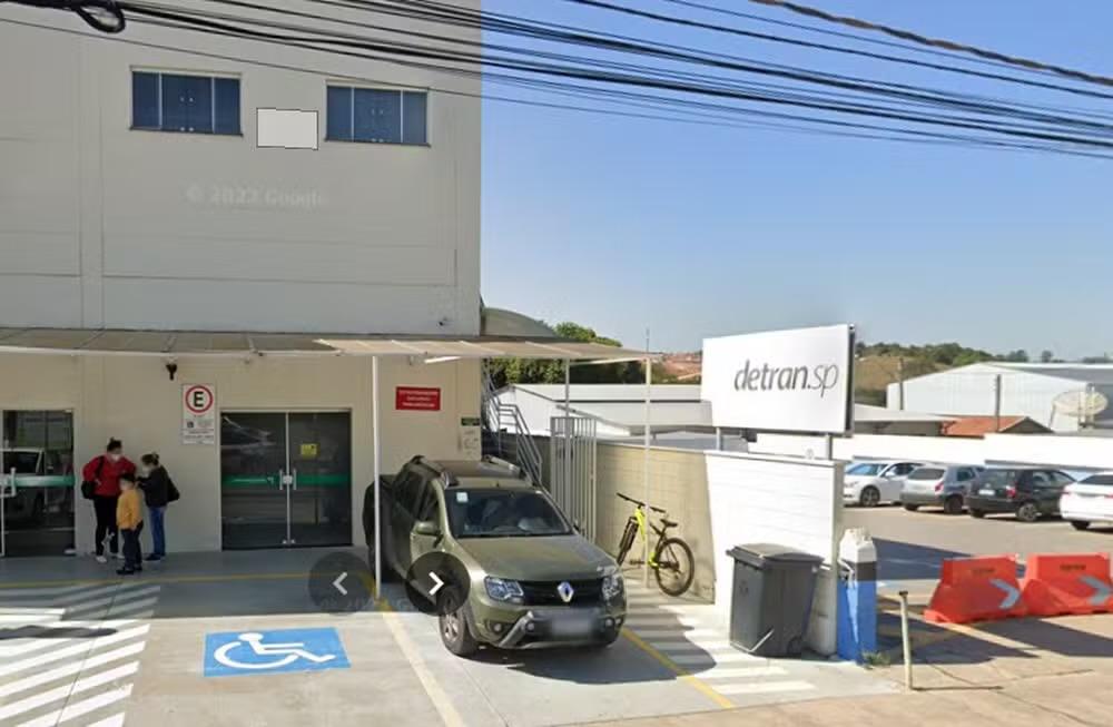 Funcionária do Detran é presa por suspeita de fraude em informações de veículos em Itupeva