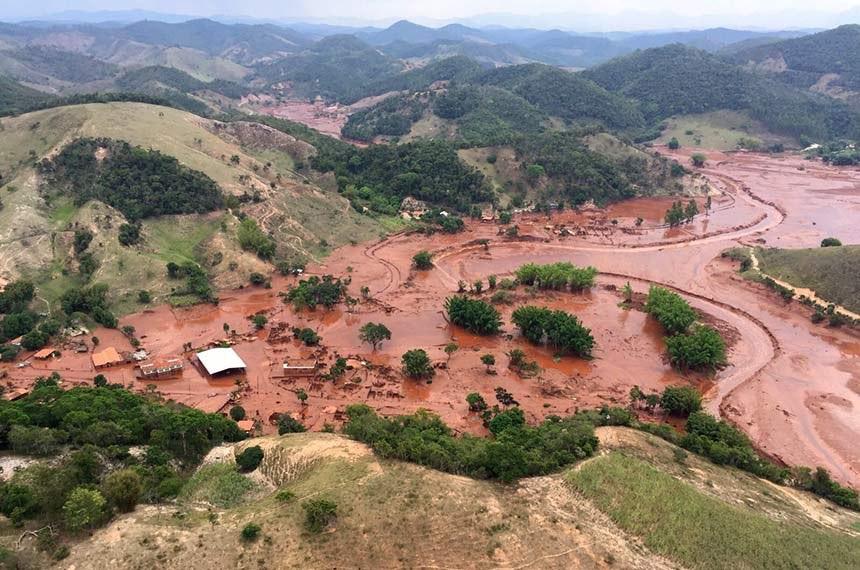 Governo Federal assina acordo de indenização de R$ 132 bilhões por tragédia da barragem de Mariana