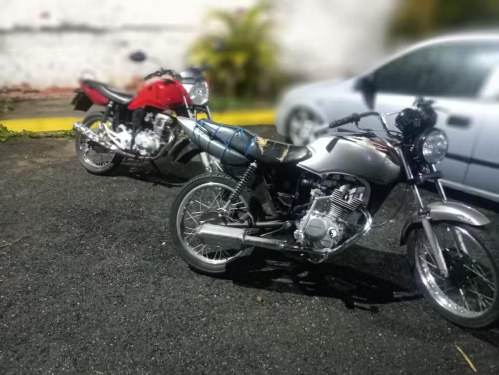 Motocicleta com mais de R$ 83 mil em multas é apreendida em Salto de Pirapora