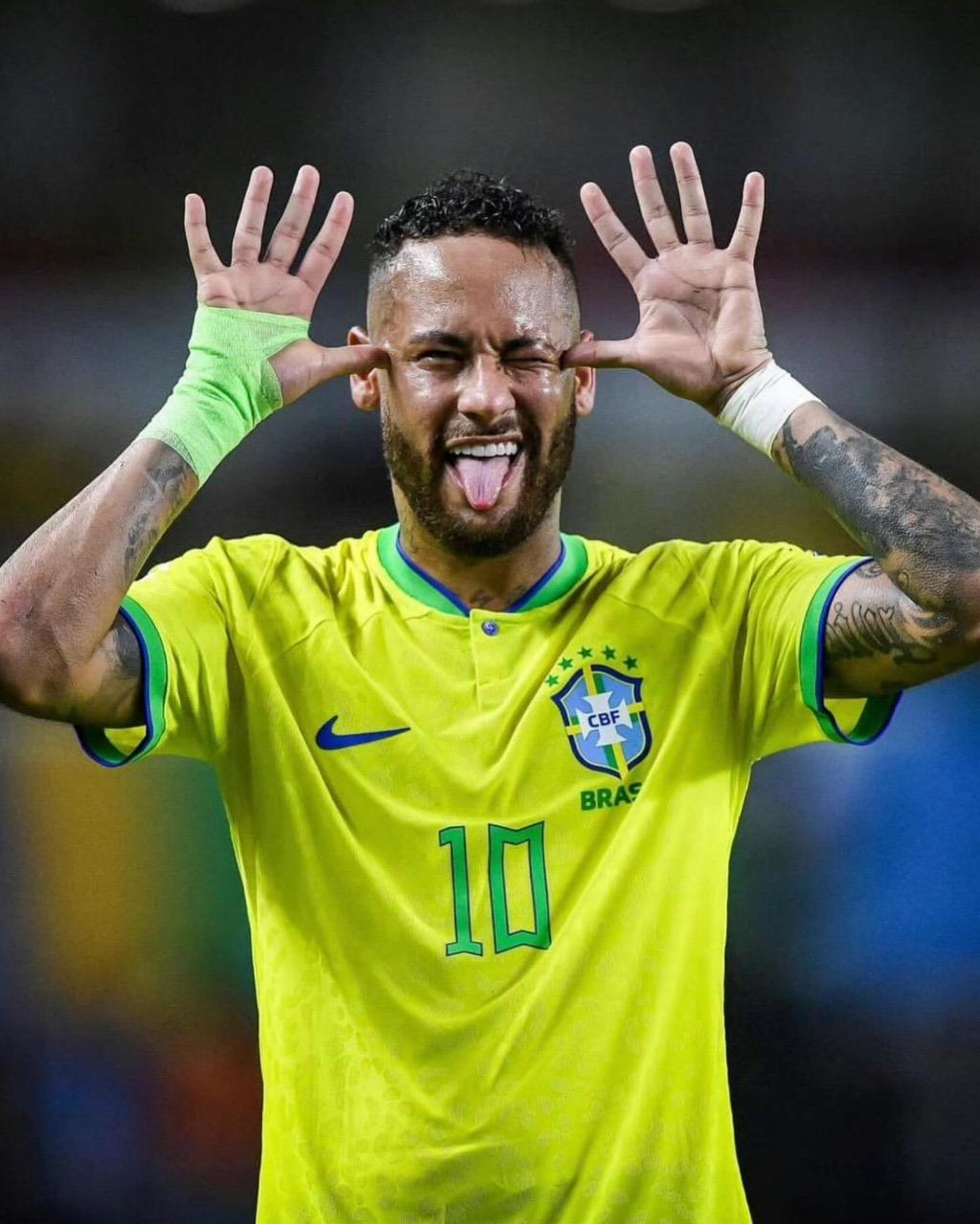 Neymar se recupera de grave lesão e prepara retorno ao futebol