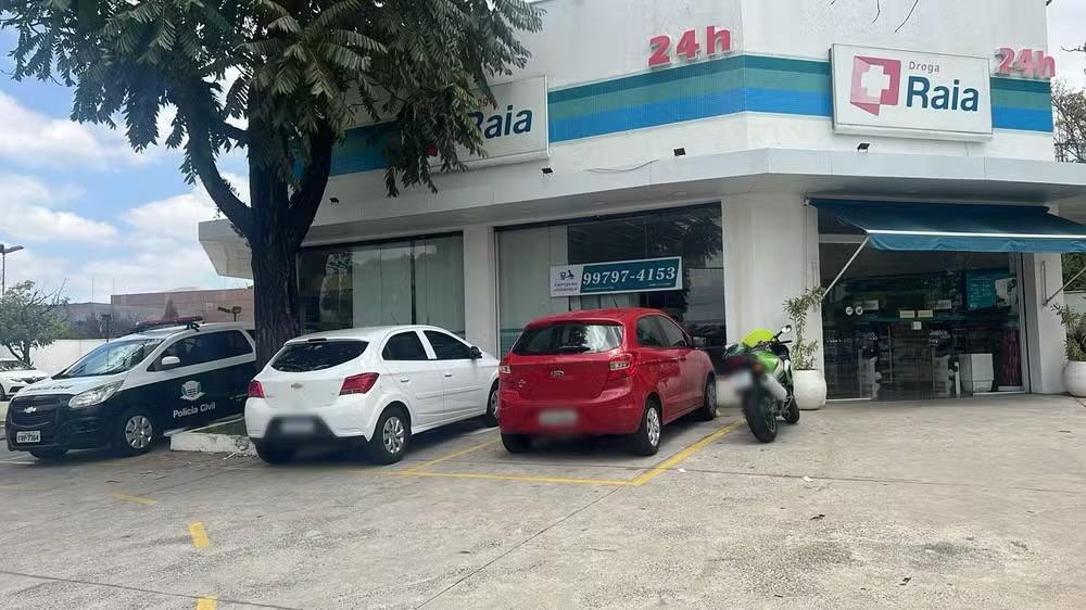 Grupo armado assalta farmácia e leva mais de R$ 100 mil em produtos e dinheiro em Sorocaba (SP)