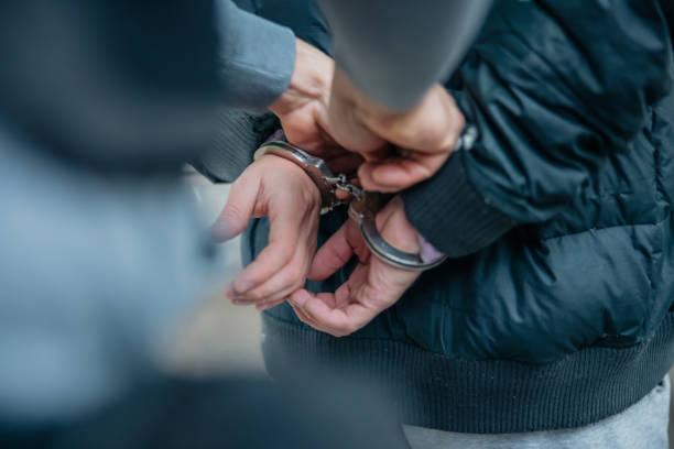 Homem preso após agredir namorada em Jundiaí (SP); mulher se defende e o atinge com faca