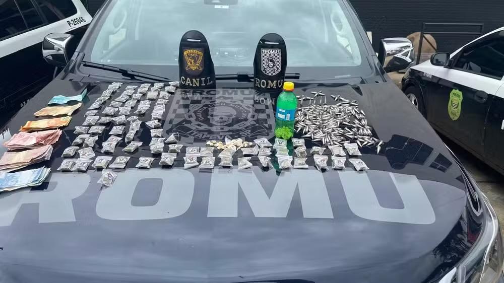 Homem é preso com quase 500 porções de drogas em Itapeva
