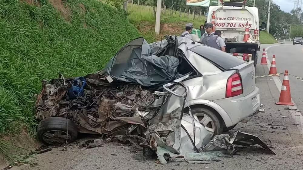 Motorista morre em acidente na Rodovia Raposo Tavares, em São Roque