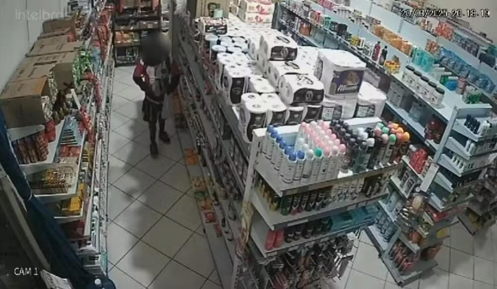 Homem procurado pela Justiça é preso por furtar comida em Itapetininga