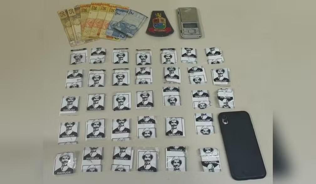Jovem é preso por tráfico de drogas em Cerqueira César