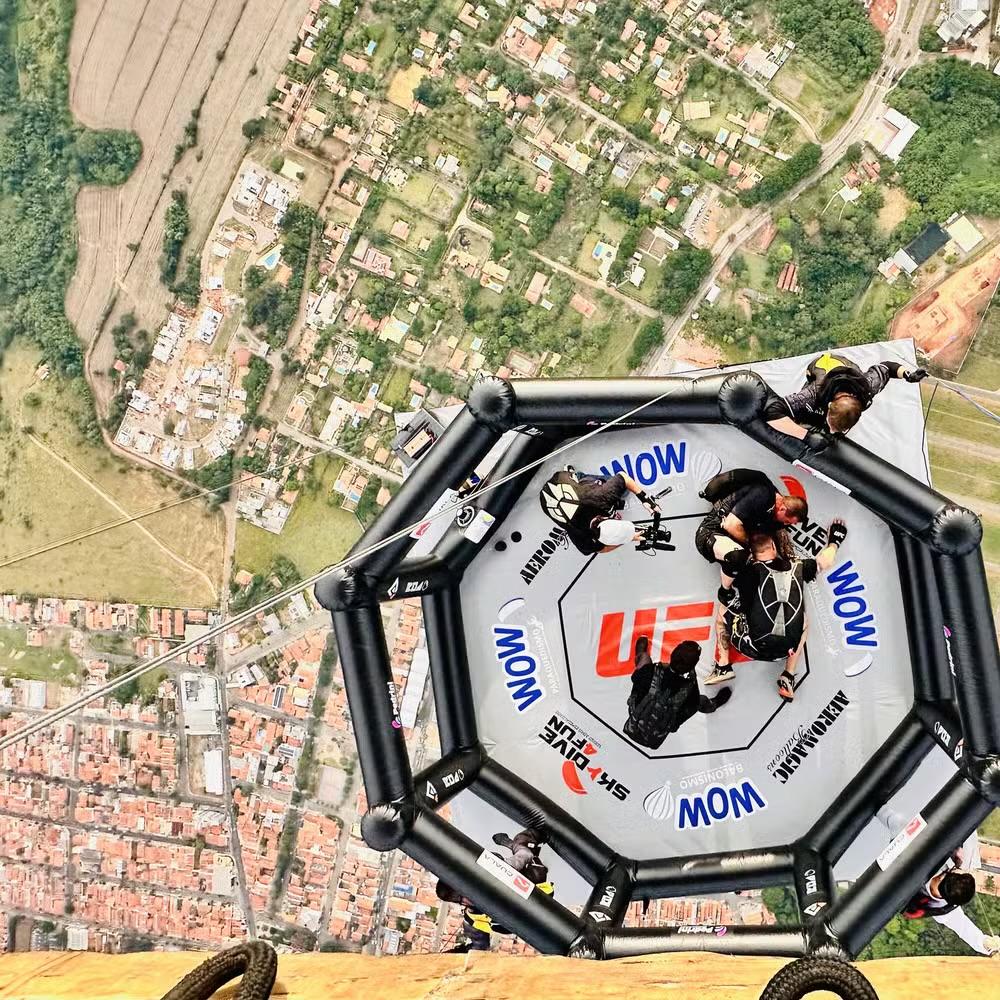 Luta em balão: atleta do UFC e piloto protagonizam combate a 2 mil metros de altura em Boituva (SP)