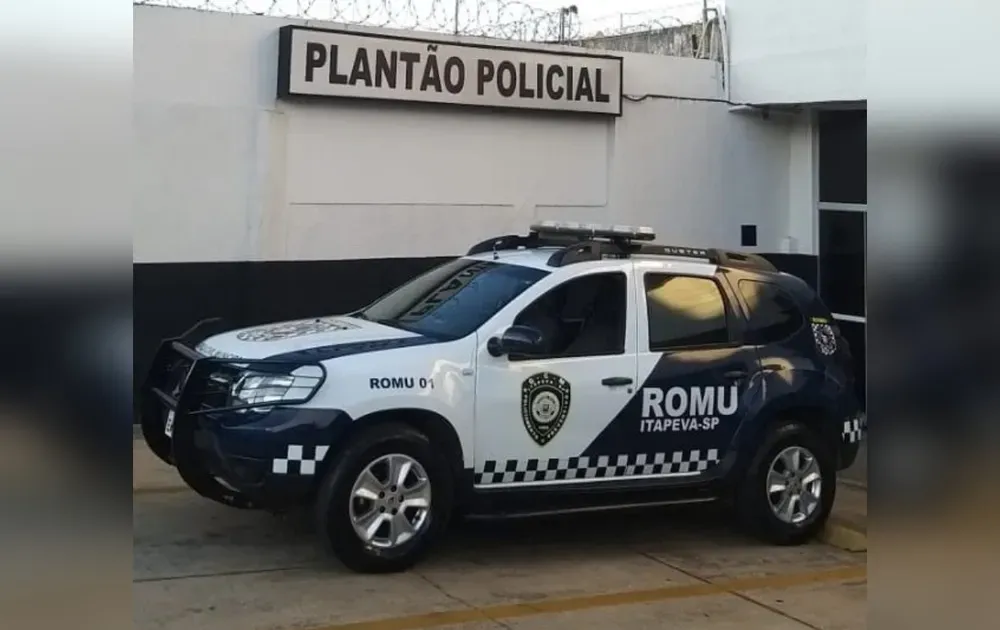 Homem é preso ao tentar visitar filhos e descumprir medida protetiva em Itapeva