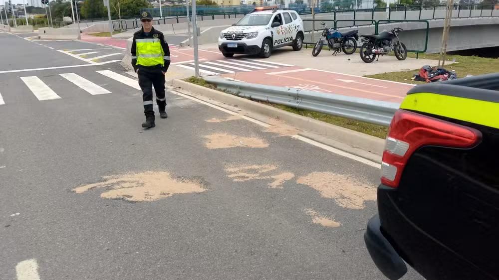 Acidente entre motos deixa quatro feridos em Jundiaí (SP)