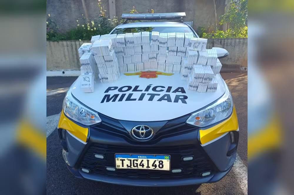 Homem é preso com 600 baterias de celular em ônibus na Castello Branco