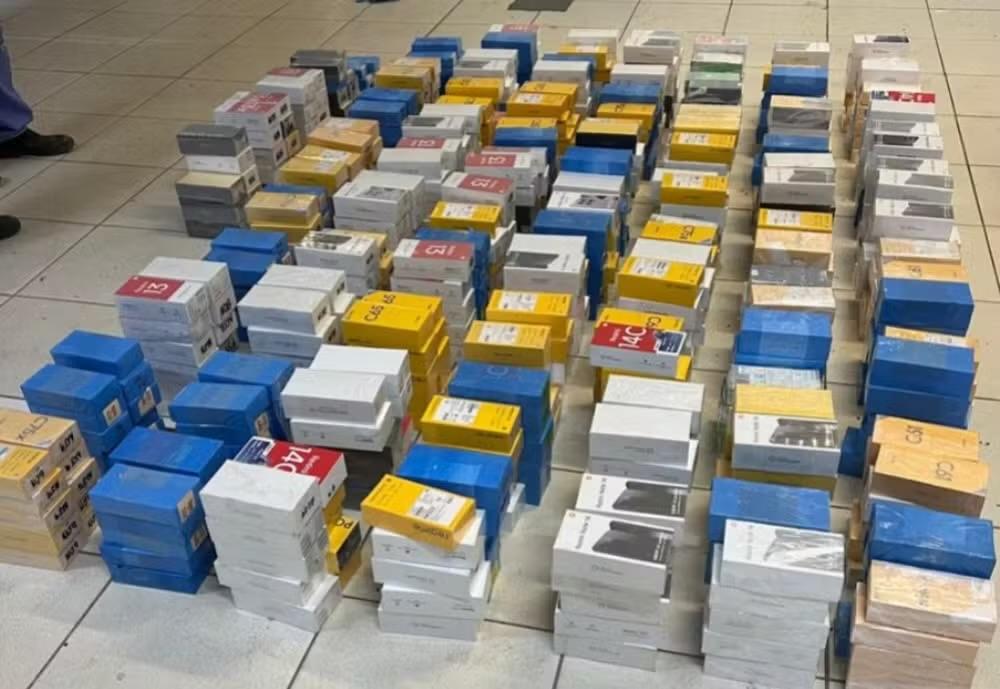 Polícia Rodoviária apreende mais de 1.600 eletrônicos sem nota fiscal em Avaré