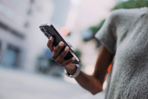 Adolescentes são apreendidos por usar IA para criar imagens íntimas de colega em escola de Votorantim