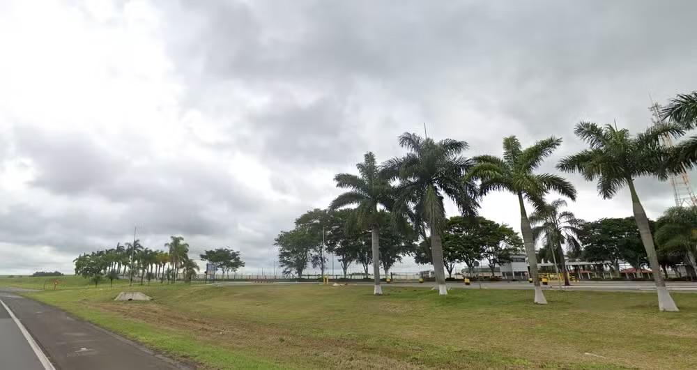 Homem é encontrado morto dentro de carro na Rodovia Castelo Branco, em Avaré