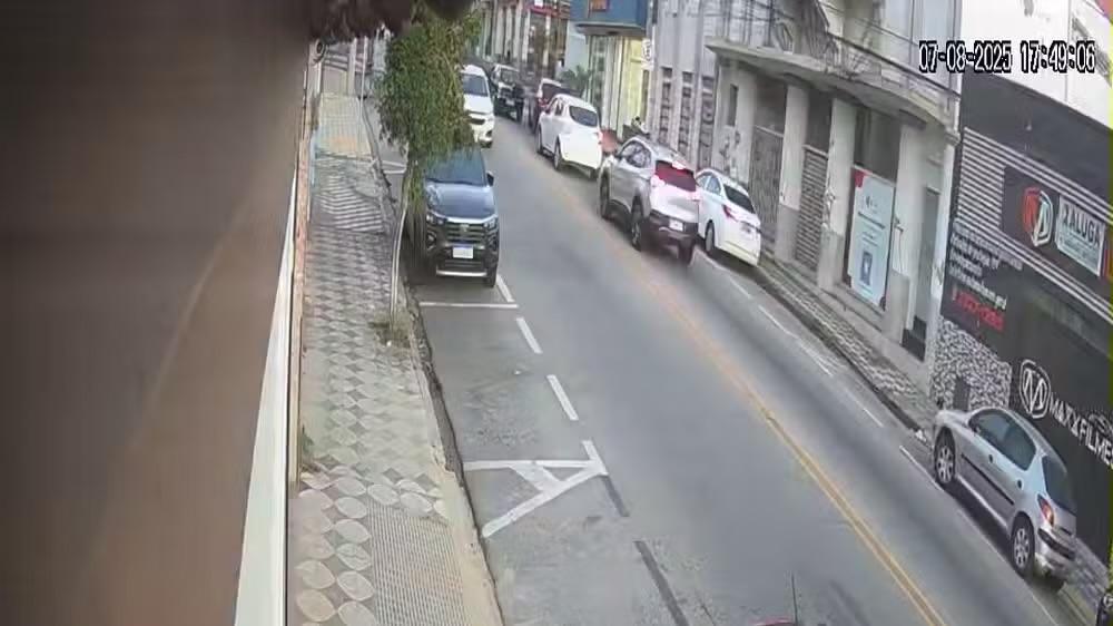 Homem é morto a tiros em Sorocaba segundos antes de chegada da polícia