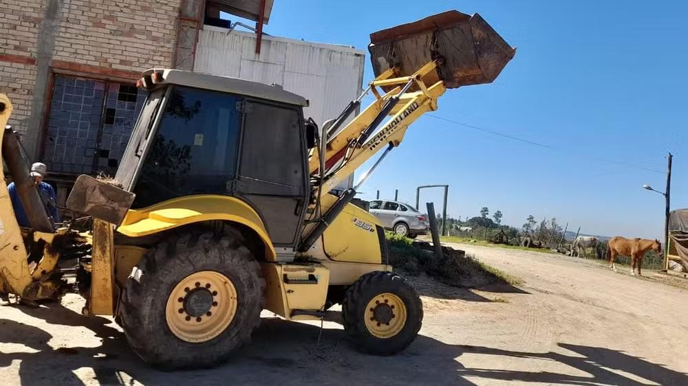Homem é preso com maquinário agrícola furtado em Paranapanema
