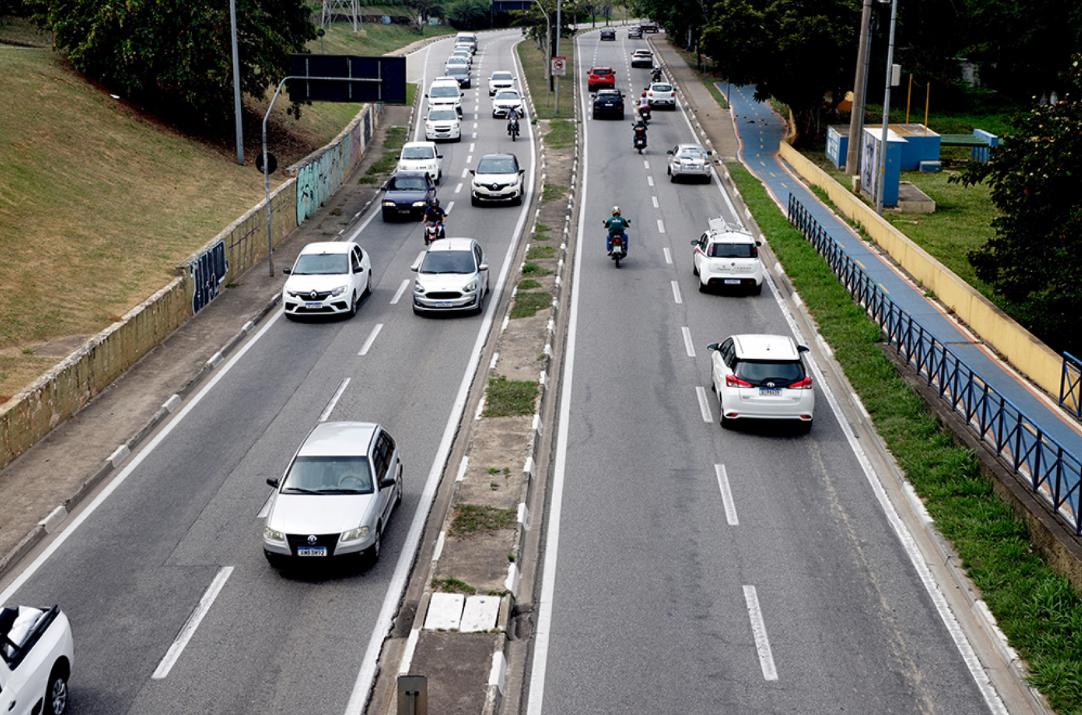 Licenciamento 2025: veículos com placas finais 3 e 4 devem pagar até agosto