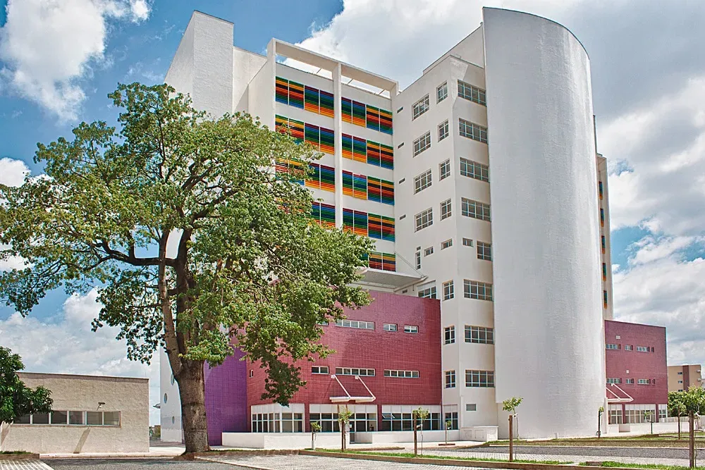 Pré-natal pelo SUS ajuda a prevenir partos prematuros e garante cuidado especializado para gestações de risco