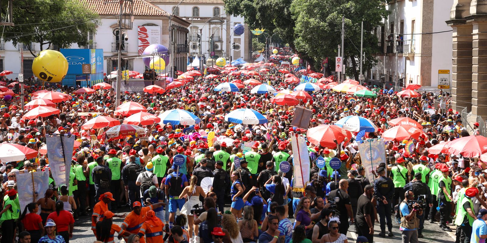 Carnaval teve menos furtos e roubos de celulares, diz governo do Rio