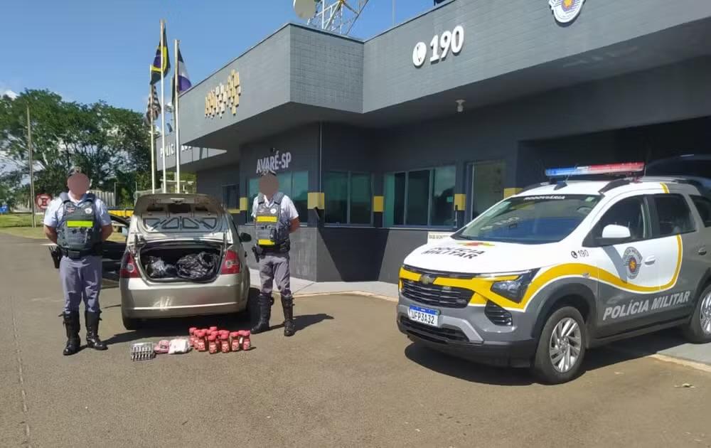Trio de estrangeiros é preso com carro carregado de produtos furtados na Castello Branco, em Avaré