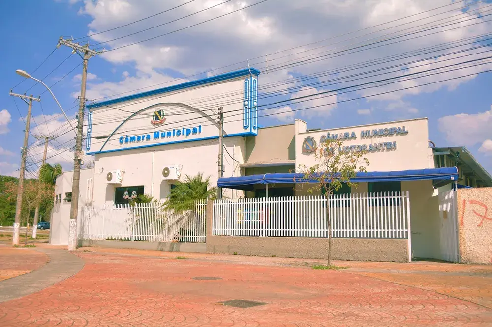 Câmara de Votorantim abre concurso público com salários de até R$ 7,5 mil
