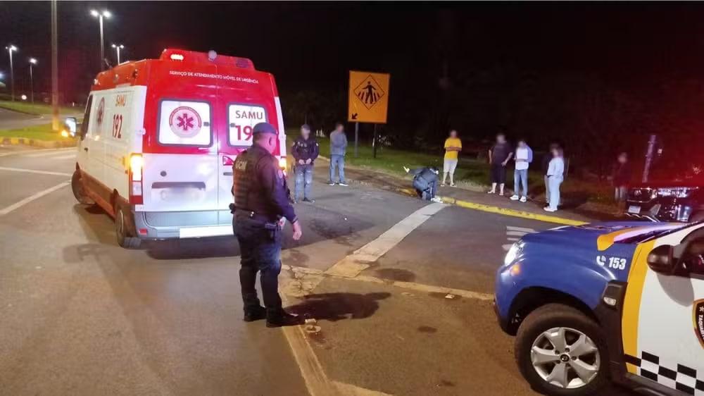 Homem é atropelado e fica gravemente ferido na Rodovia Eduardo Saigh em Taquarituba