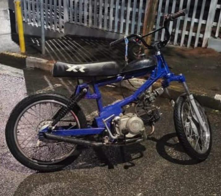 GCM de Angatuba apreende moto artesanal com numeração adulterada no Centro